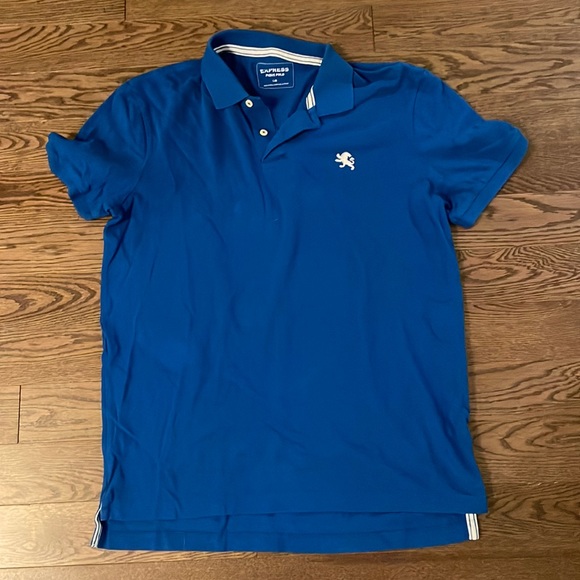 Express Other - Mens express large tshirt